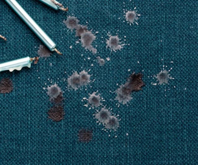 Jak usunąć wosk z chodnika - skuteczne metody i porady krok po kroku Jak usunąć wosk z chodnika - skuteczne metody i porady krok po kroku