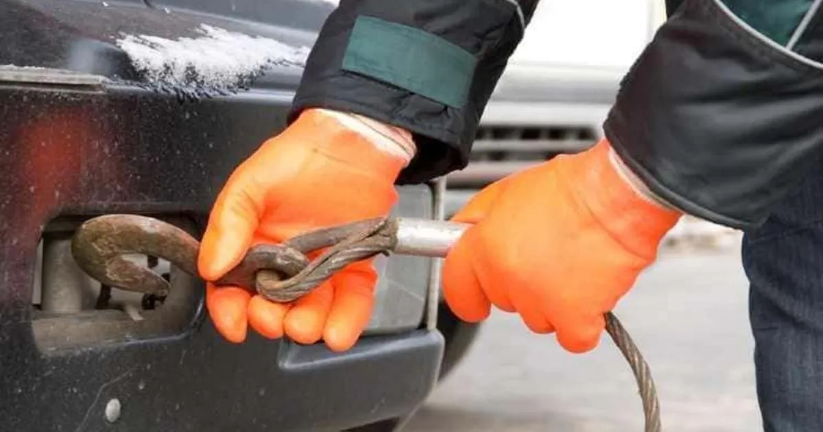 Ile kosztuje holowanie auta w Niemczech? Sprawdź, by uniknąć wysokich opłat