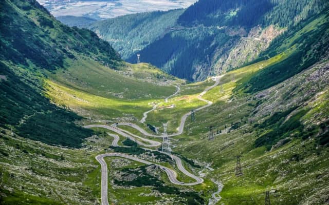 Najlepsza trasa do Bułgarii samochodem: uniknij problemów w podróży